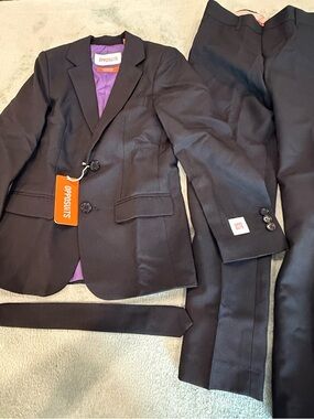 OppoSuits Boys Black Knight Suit Set 10Y 134/140 Jacket Pants Tie NWT